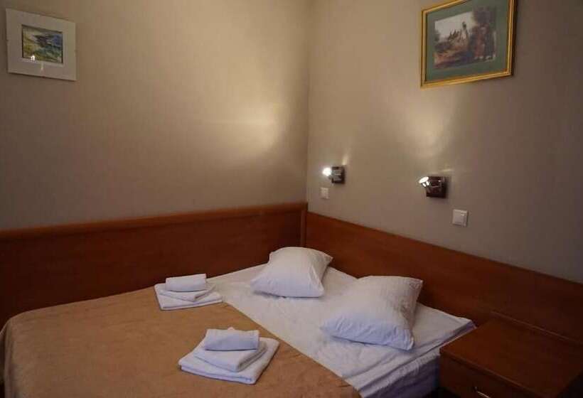 هتل Fridrichshoff