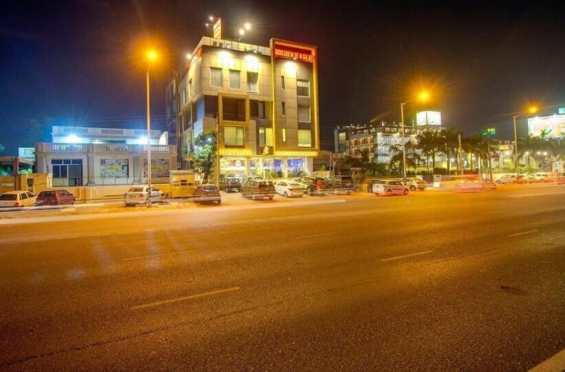 Golden Eagle By Wizowll Group Of Hotels