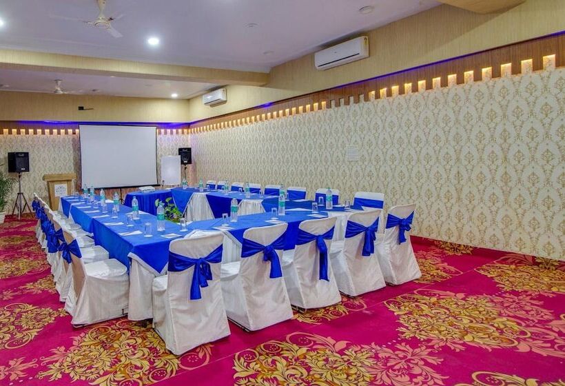 Golden Eagle By Wizowll Group Of Hotels