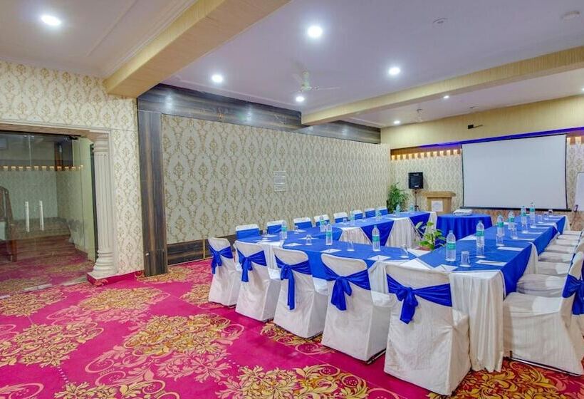 Golden Eagle By Wizowll Group Of Hotels