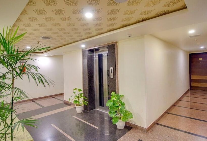 Golden Eagle By Wizowll Group Of Hotels