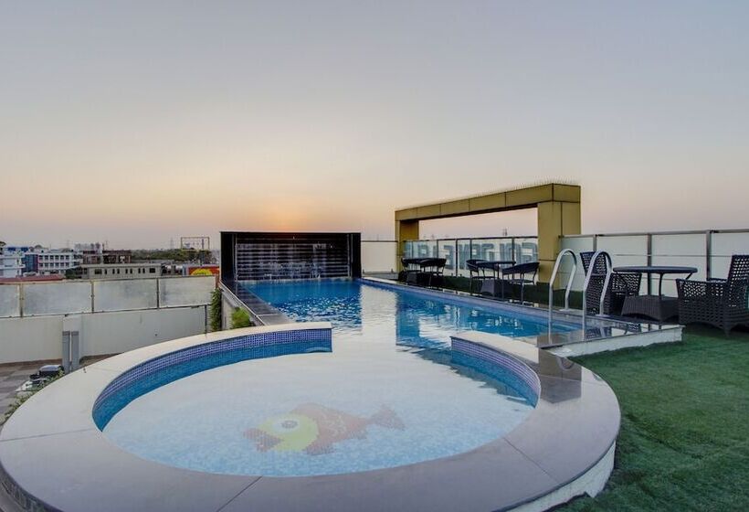 Golden Eagle By Wizowll Group Of Hotels