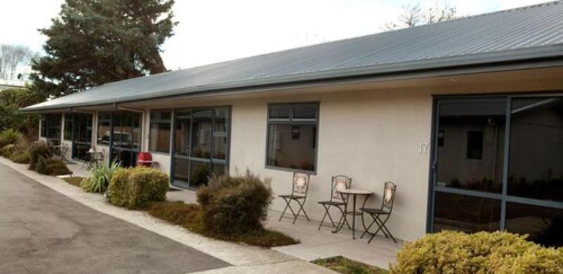 בית מלון כפרי Grove Park Motor Lodge