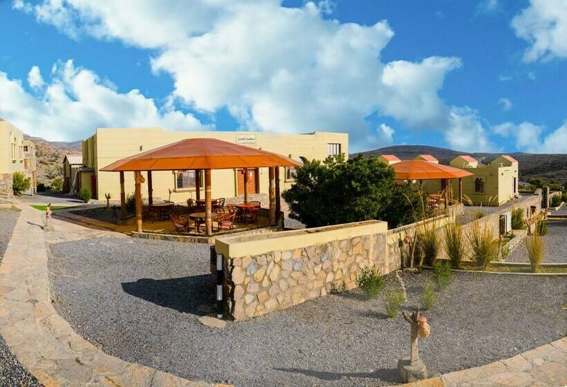 هتل Hoota Guest House