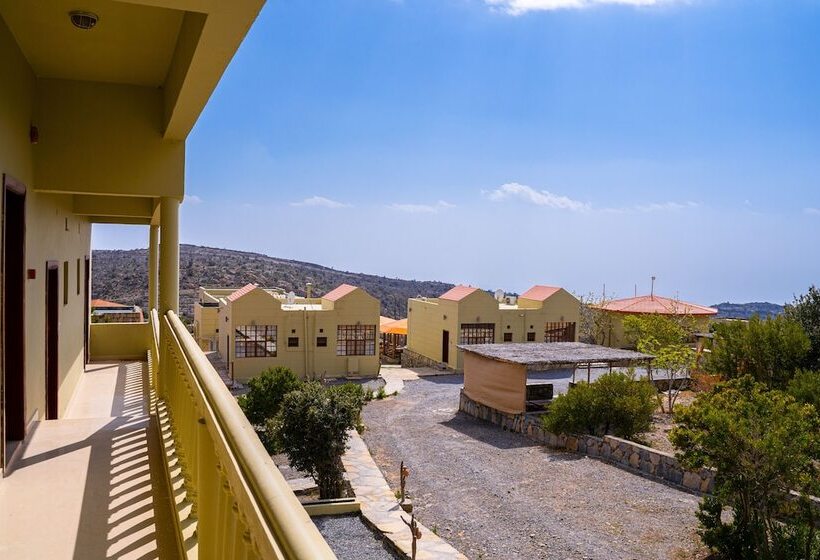 هتل Hoota Guest House