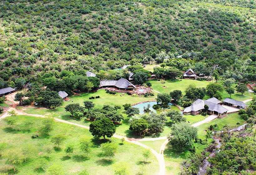 בית מלון כפרי Kaingo Game Reserve