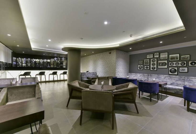 Lemon Tree Hotel Jammu