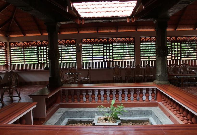 בית מלון כפרי Neelambari Ecotourism