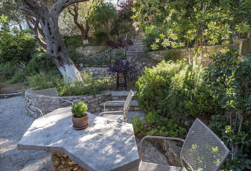 ホテル Oriana   Adults Only