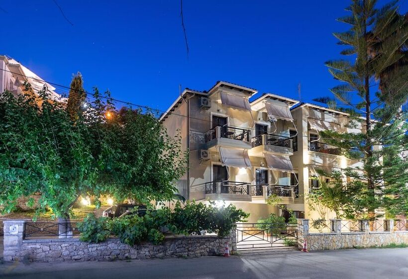 ホテル Oriana   Adults Only