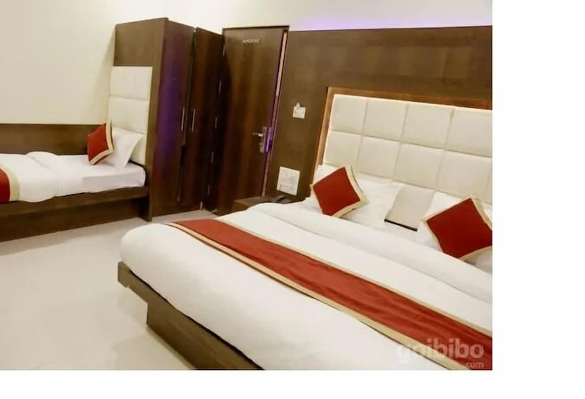 호텔 Pink City By Comfort Rooms