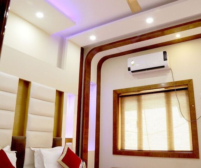 호텔 Pink City By Comfort Rooms