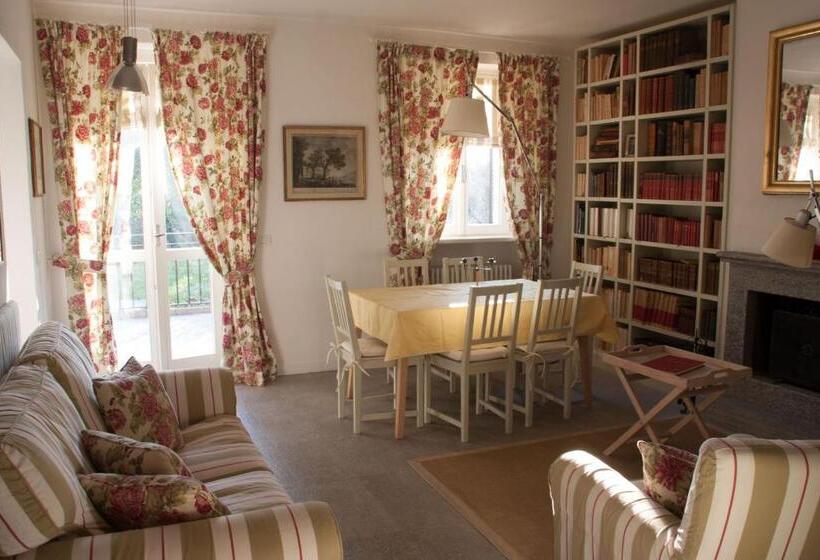 בית מלון כפרי Agriturismo Castello Di Vezio