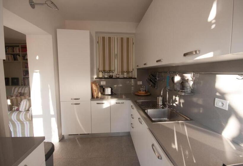 בית מלון כפרי Agriturismo Castello Di Vezio