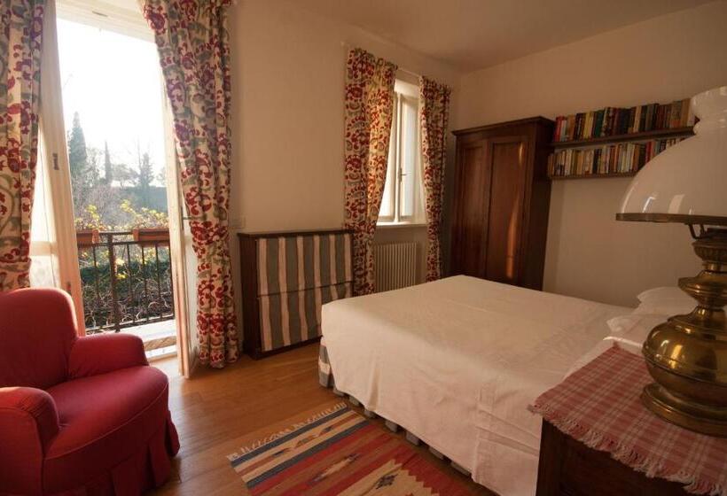 בית מלון כפרי Agriturismo Castello Di Vezio