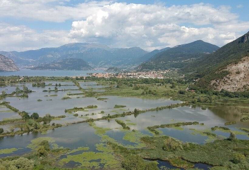 田舎風ホテル Agriturismo Terra E Lago D'iseo Franciacorta