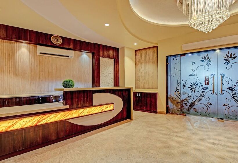 Отель Treebo Trend Sam Inn