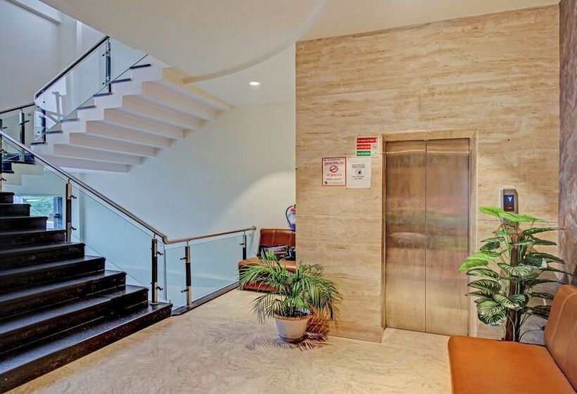 Отель Treebo Trend Sam Inn