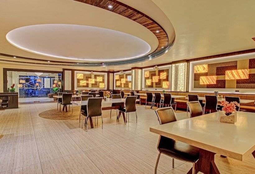 Отель Treebo Trend Sam Inn