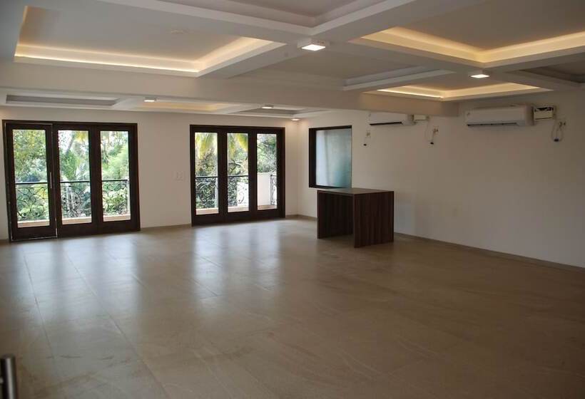 La Vida Studio Inn Baga  Goa  By Lords Hotels And Resorts