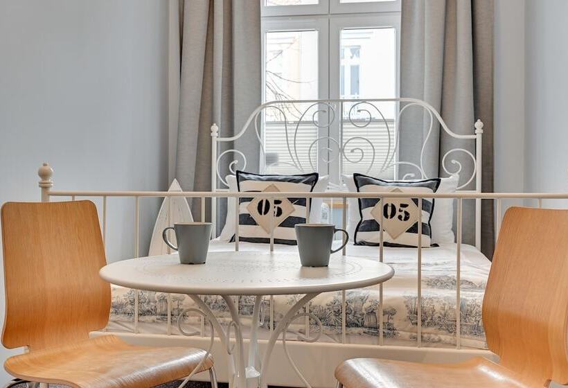 Lion Apartments   Sopockie Klimaty