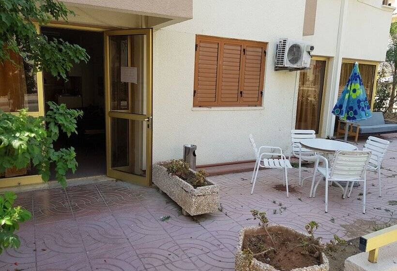 Nondas Hill Hotel Apartments