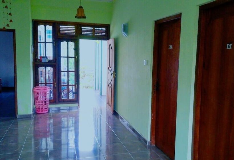 بنسيون Abc Guest Inn & Restaurant