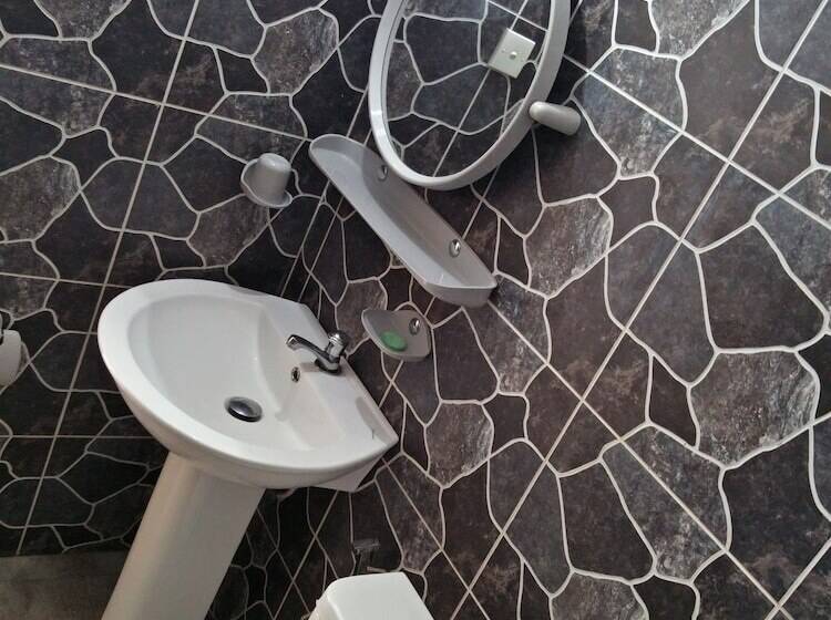 بنسيون Abc Guest Inn & Restaurant