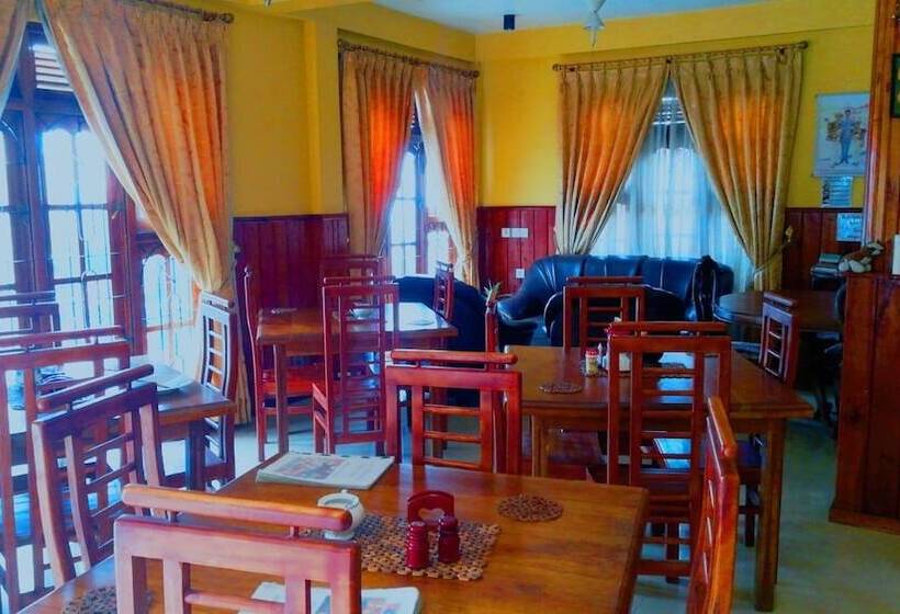 بنسيون Abc Guest Inn & Restaurant