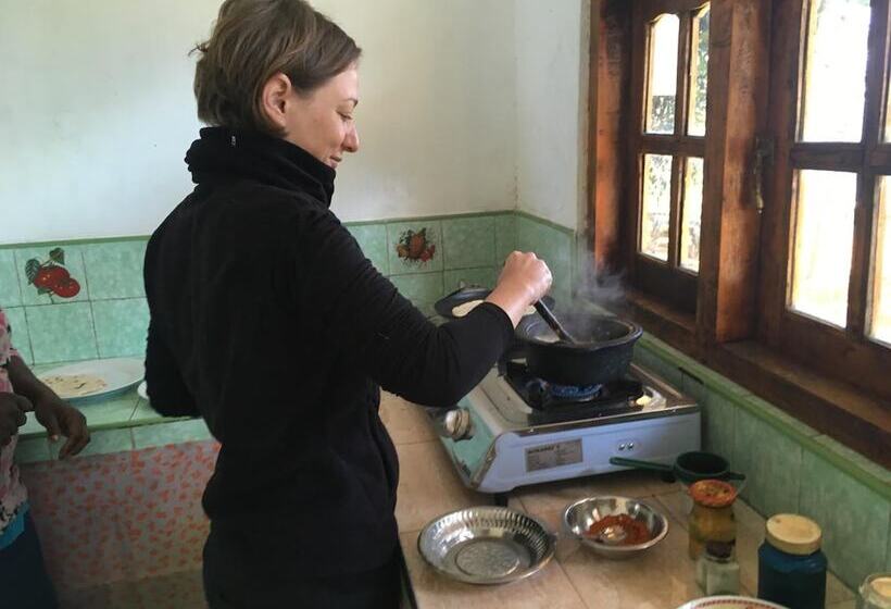 ペンション Adisham Village Home