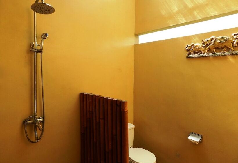 پانسیون Alamanda Family Villas & Pool