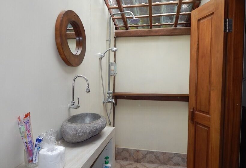 پانسیون Alamanda Family Villas & Pool