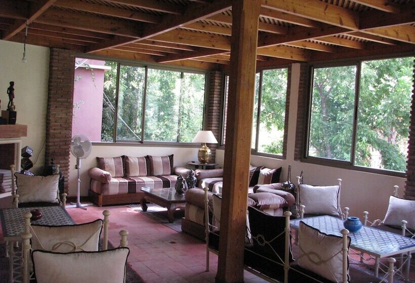 پانسیون Chez Larbi Ourika