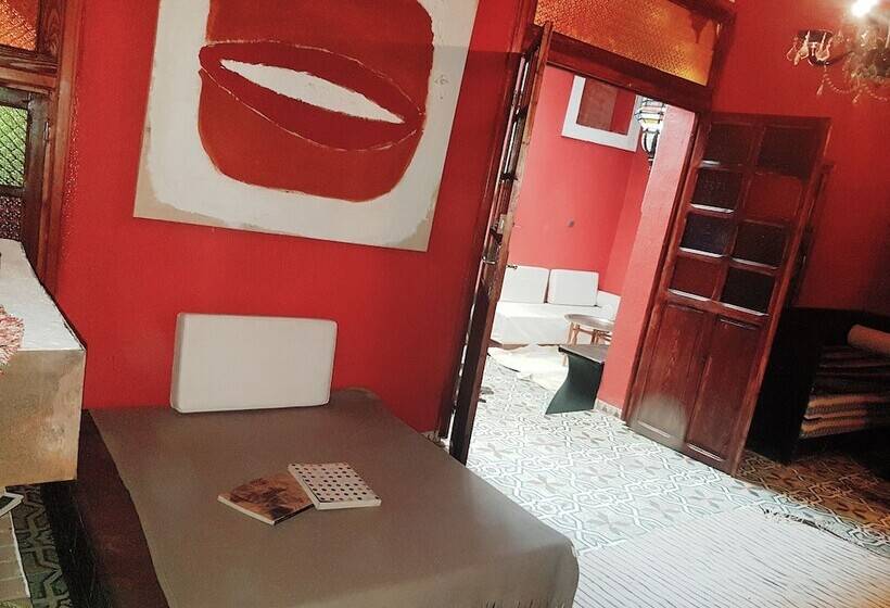 بنسيون Dar Gerniz