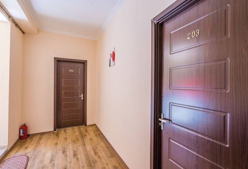 پانسیون Kanudosi Guest House