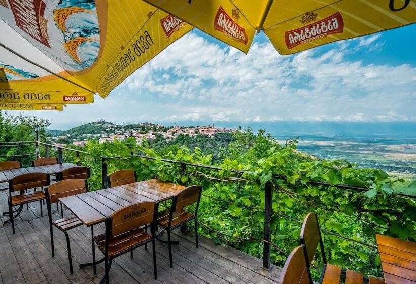 پانسیون Kanudosi Guest House