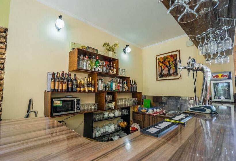 پانسیون Kanudosi Guest House