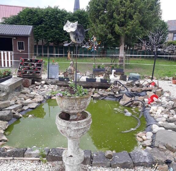 פנסיון Le Chateau De Frankie Spas Saunas