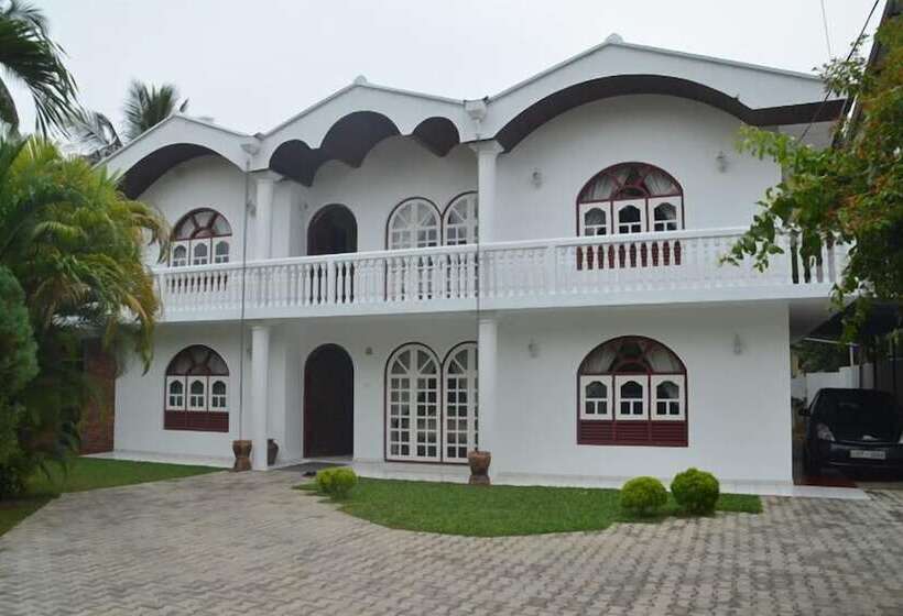 بنسيون New White House