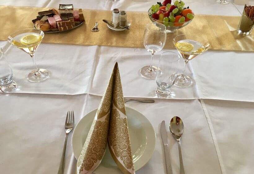 بنسيون Penzión Tavel