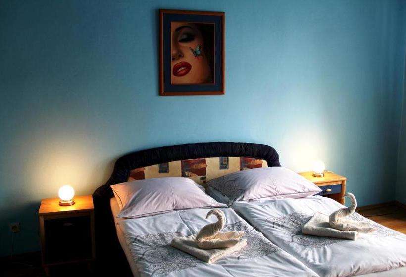 پانسیون City Center