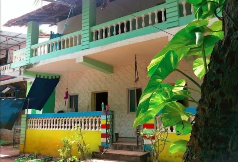 膳宿费 The Funky Monkey