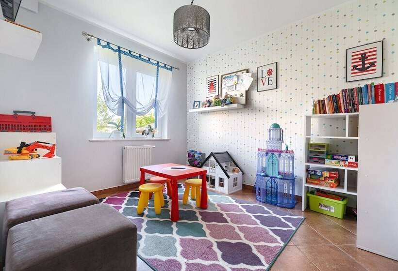 膳宿费 Villa Atlantis