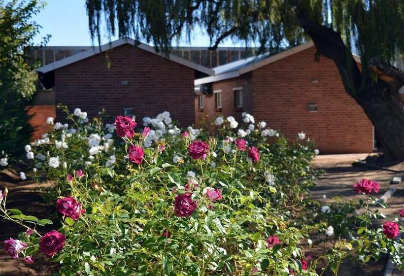 膳宿费 Village Lodge Harrismith