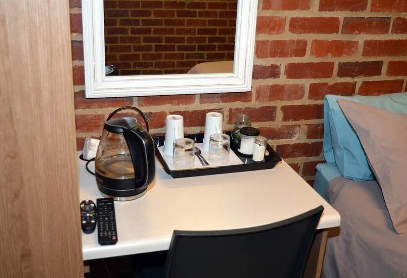 膳宿费 Village Lodge Harrismith