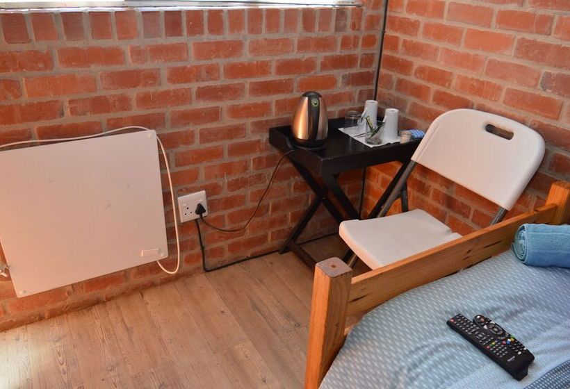 膳宿费 Village Lodge Harrismith