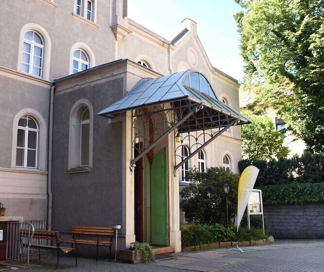 Pension Zur Wartburg