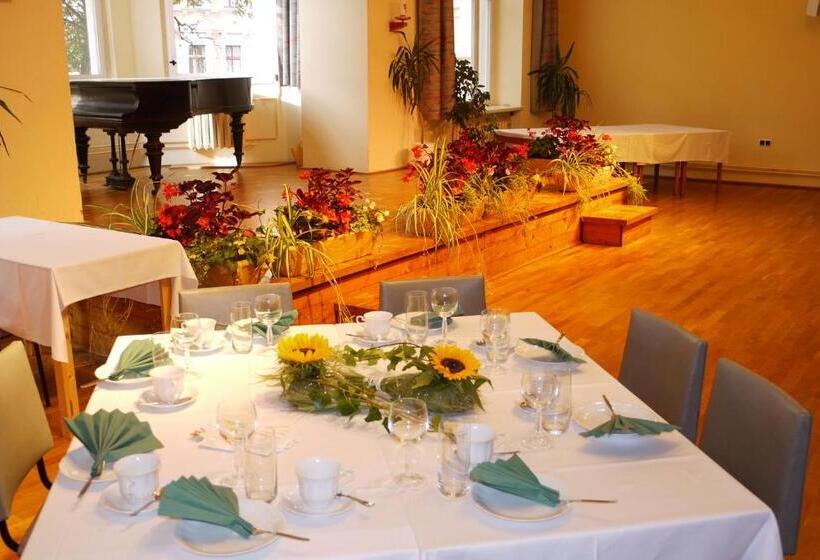 Pension Zur Wartburg