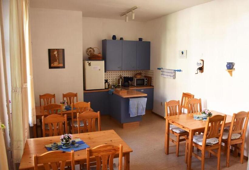 Pension Zur Wartburg