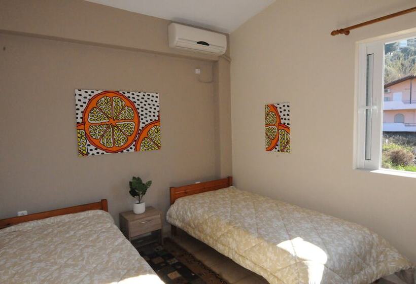 Santa Marina Apartments